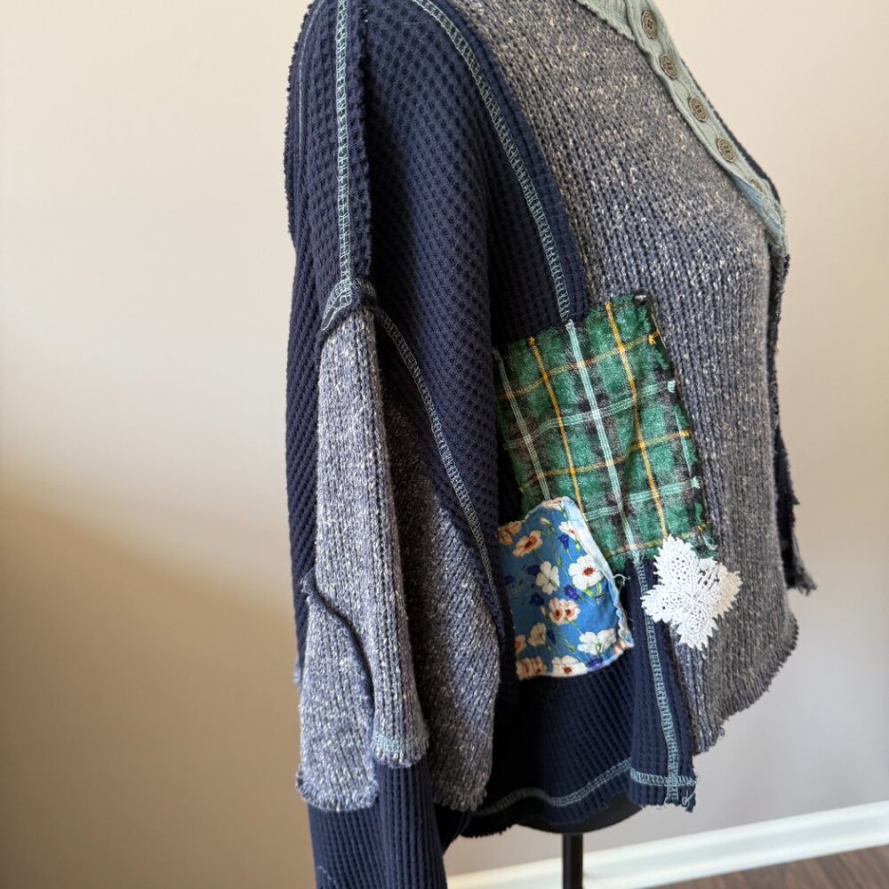POL Blue Oversized Blocked Patch Floral Long Sleeve Sweater Small - Picture 2 of 12